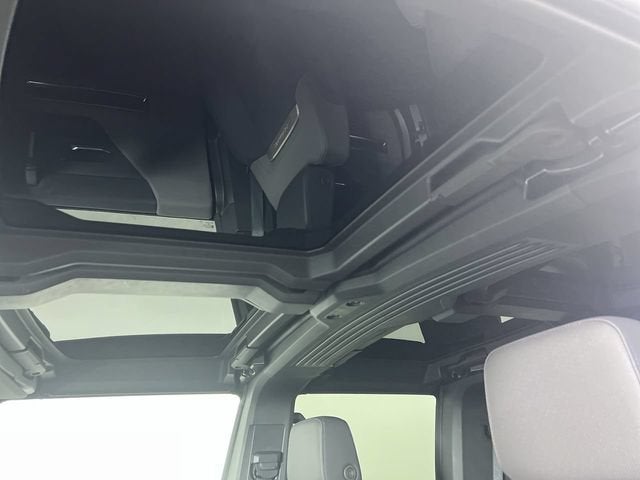 2024 GMC HUMMER EV SUV 2X