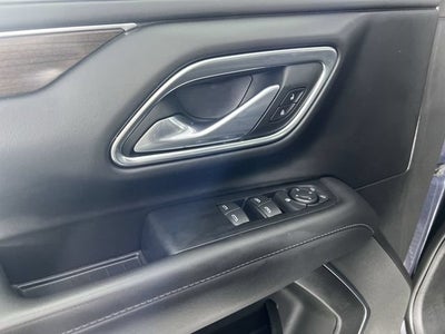 2023 GMC Yukon XL SLE