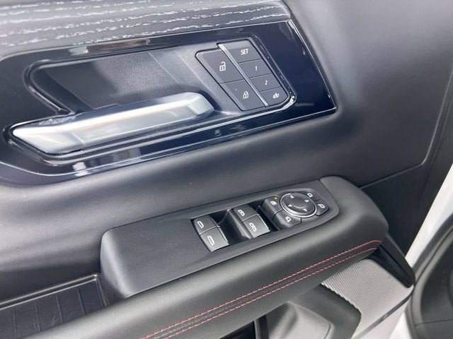 2025 GMC Yukon AT4 Ultimate
