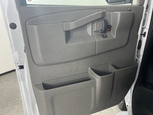 2025 GMC Savana Cargo Work Van