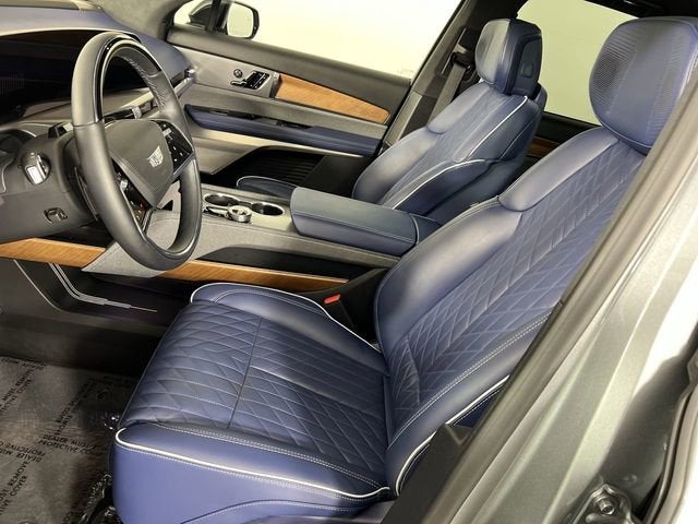 2026 Cadillac VISTIQ Premium Luxury