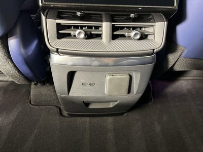 2026 Cadillac VISTIQ Premium Luxury