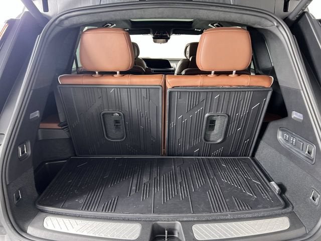 2026 Cadillac VISTIQ Platinum