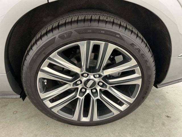 2026 Cadillac VISTIQ Platinum