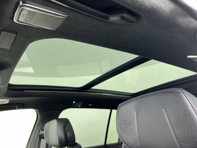 2026 Cadillac VISTIQ Platinum