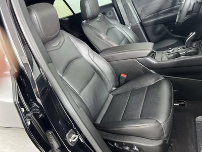 2022 Cadillac XT4 AWD Sport