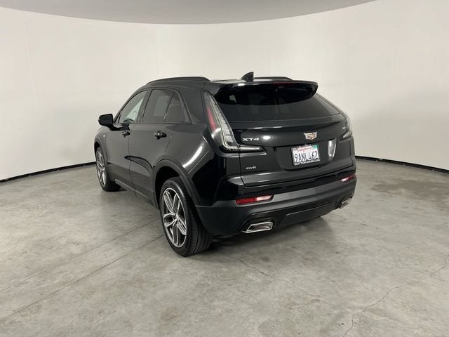 2022 Cadillac XT4 AWD Sport