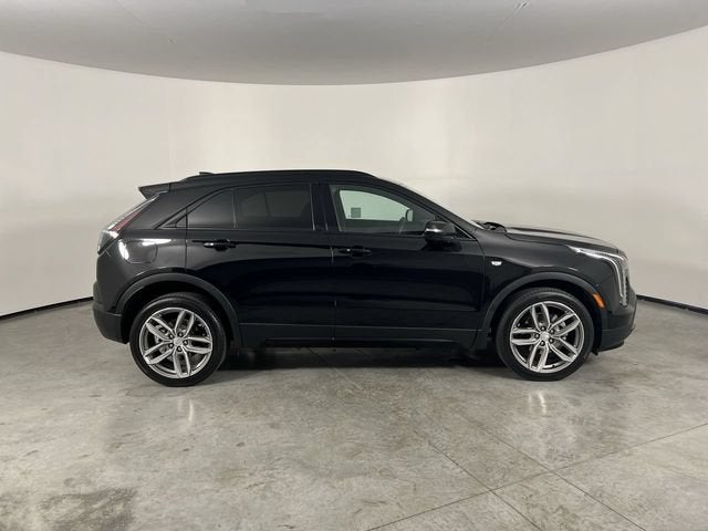 2022 Cadillac XT4 AWD Sport