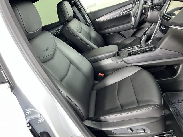 2026 Cadillac XT5 Luxury