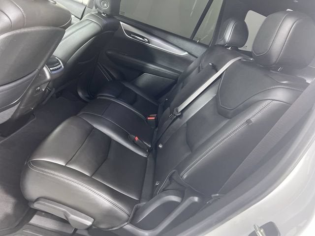 2024 Cadillac XT6 Luxury