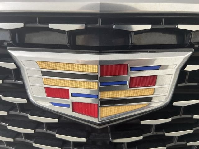 2024 Cadillac XT6 Luxury