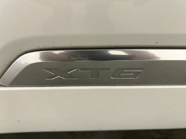 2024 Cadillac XT6 Luxury