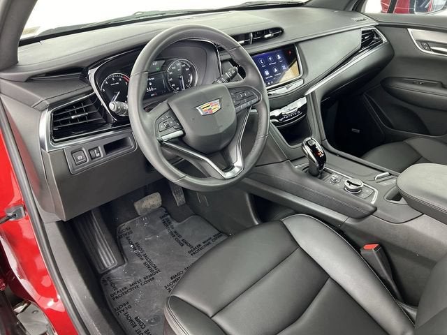 2024 Cadillac XT6 Luxury