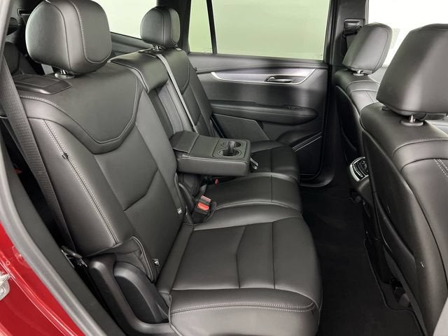 2024 Cadillac XT6 Luxury