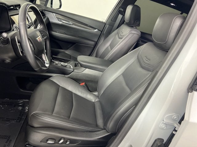 2025 Cadillac XT6 Sport