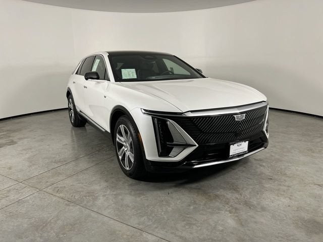 2024 Cadillac LYRIQ Tech
