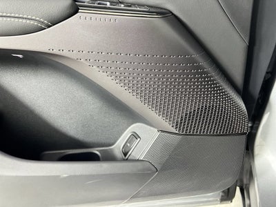 2025 Cadillac LYRIQ Luxury 1