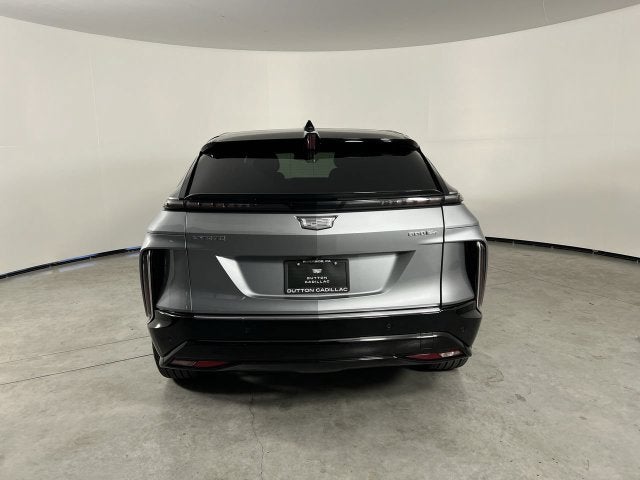 2025 Cadillac LYRIQ Luxury 1