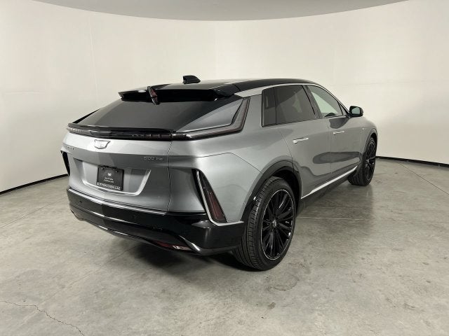 2025 Cadillac LYRIQ Luxury 1