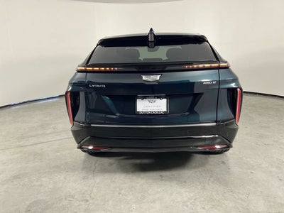 2024 Cadillac LYRIQ Luxury 1