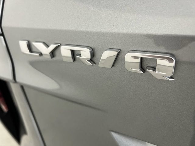 2024 Cadillac LYRIQ Luxury 2
