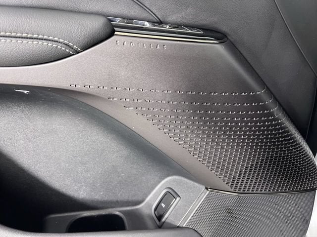 2024 Cadillac LYRIQ Sport 1