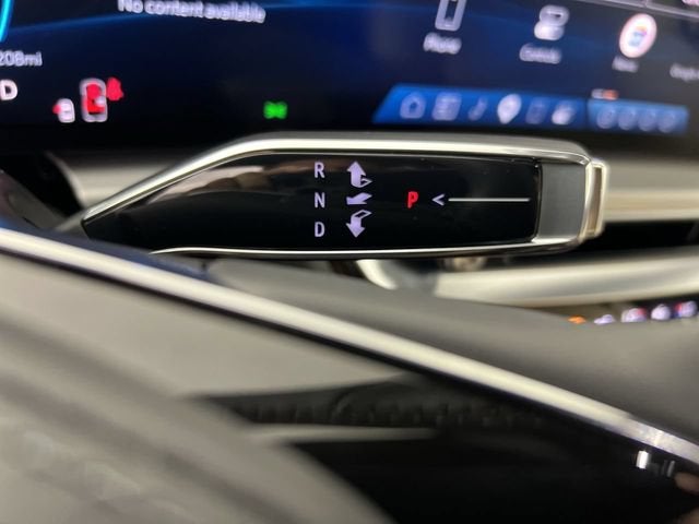 2026 Cadillac LYRIQ Signature Luxury