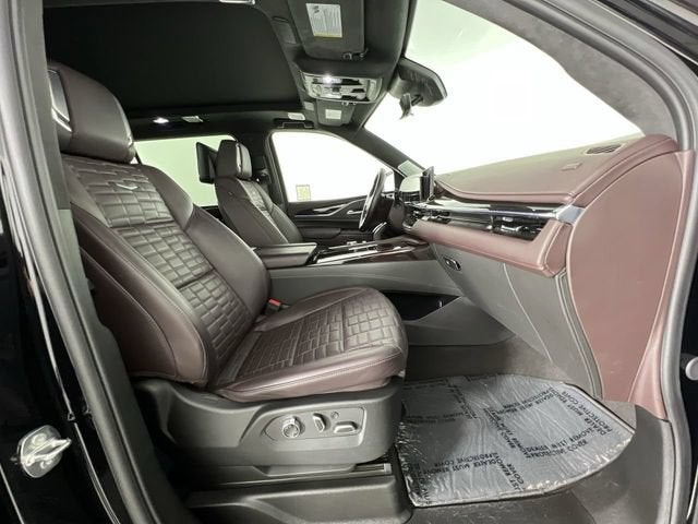 2024 Cadillac Escalade ESV Sport Platinum