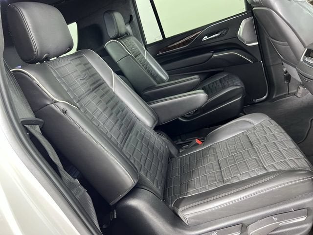 2022 Cadillac Escalade ESV Sport Platinum