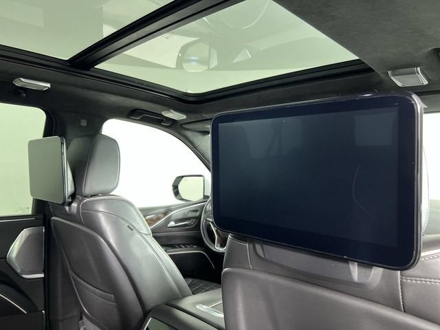 2022 Cadillac Escalade ESV Sport Platinum