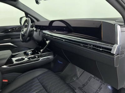 2025 Cadillac ESCALADE IQ Luxury 1