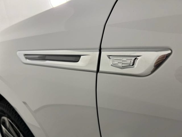 2025 Cadillac ESCALADE IQ Luxury 1