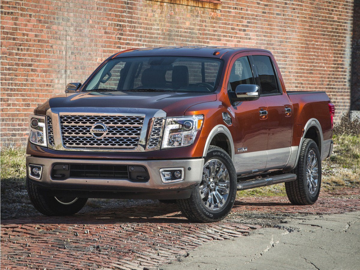 2019 Nissan TITAN SV