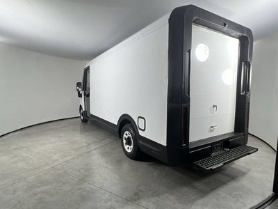 2024 BrightDrop Zevo 600 EJY