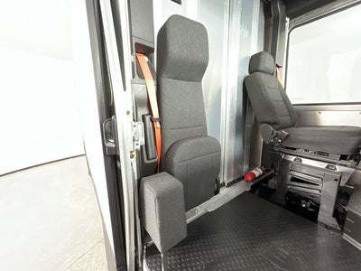 2024 BrightDrop Zevo 600 EJY