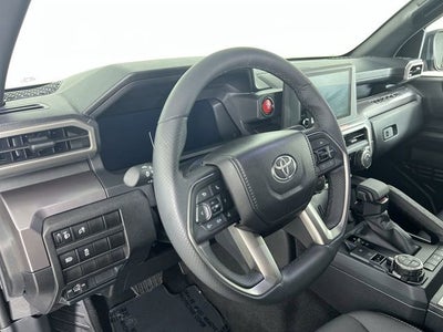 2026 Toyota Tacoma 4WD SR5