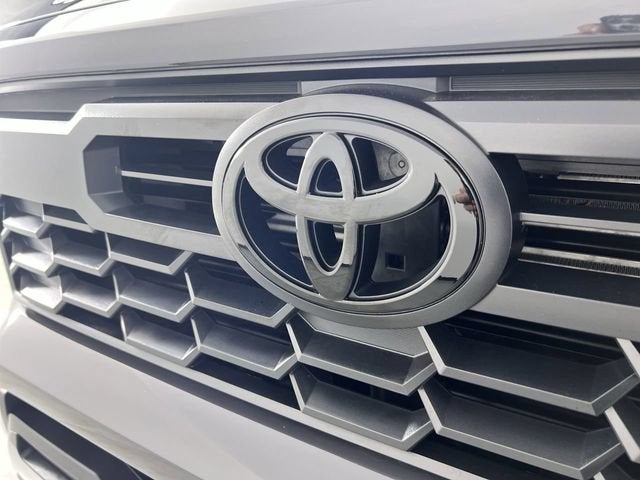 2026 Toyota Tacoma 4WD SR5