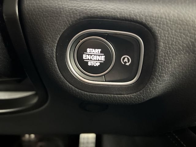 2025 Mercedes-Benz GLS 450 4MATIC®