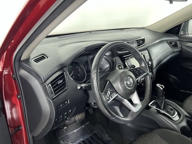 2020 Nissan Rogue SV FWD