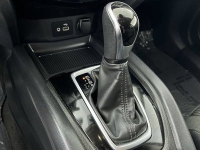 2020 Nissan Rogue SV FWD