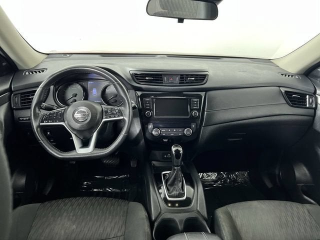 2020 Nissan Rogue SV FWD