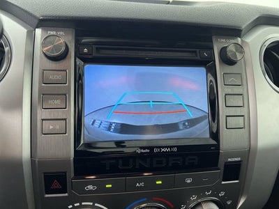 2017 Toyota Tundra SR5 5.7L V8