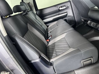2017 Toyota Tundra SR5 5.7L V8