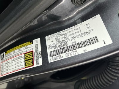 2017 Toyota Tundra SR5 5.7L V8