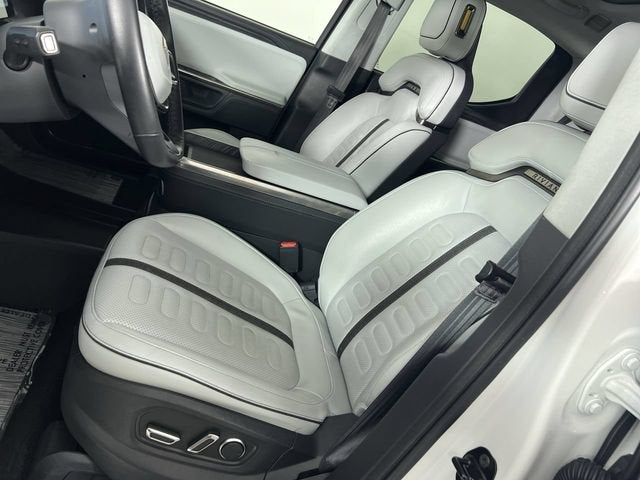 2024 RIVIAN R1T Adventure