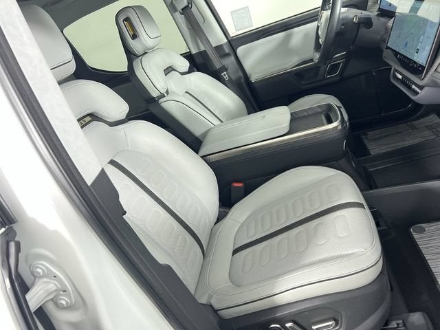 2024 RIVIAN R1T Adventure