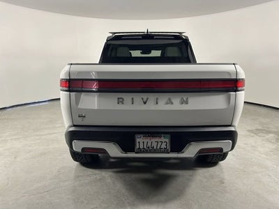 2024 RIVIAN R1T Adventure