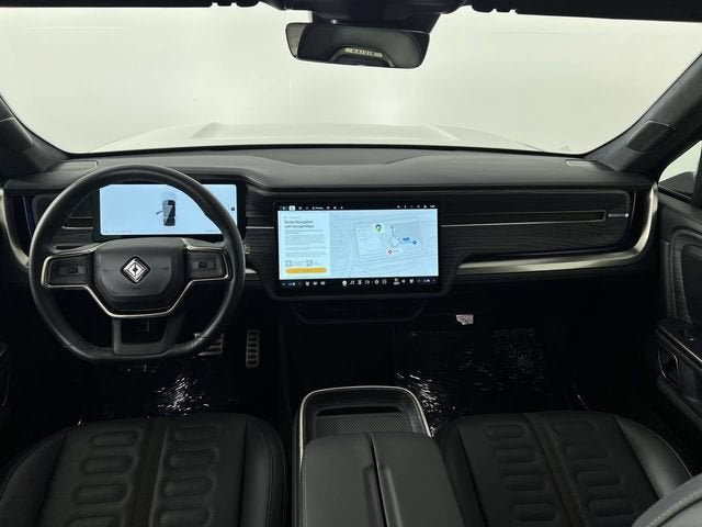2024 RIVIAN R1S Adventure