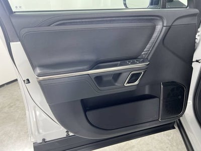 2024 RIVIAN R1S Adventure