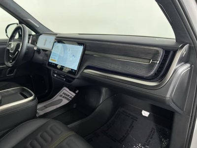 2024 RIVIAN R1S Adventure